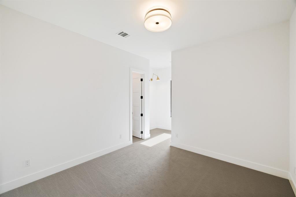 Preston Manor - Residential