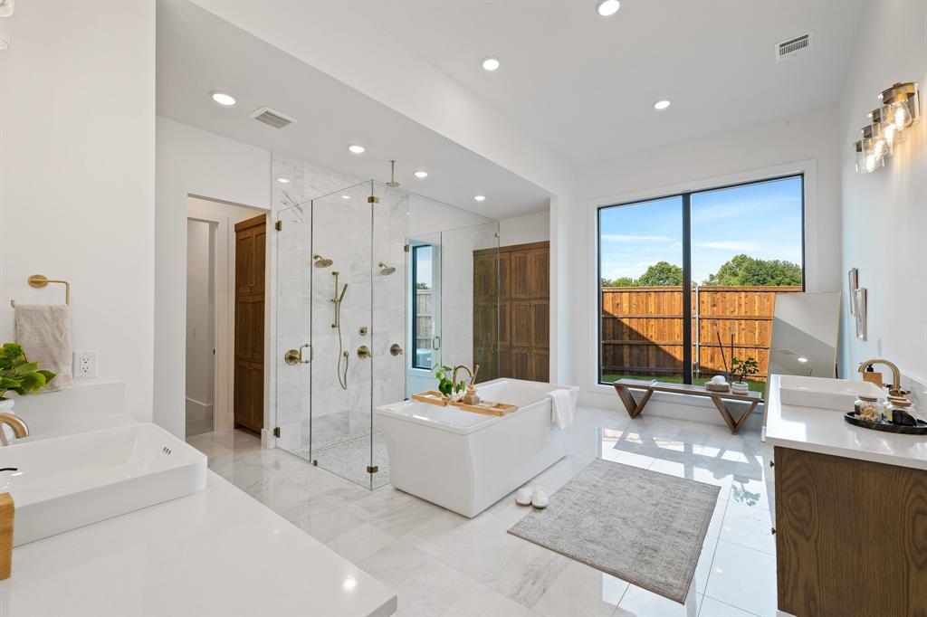 Preston Manor - Residential