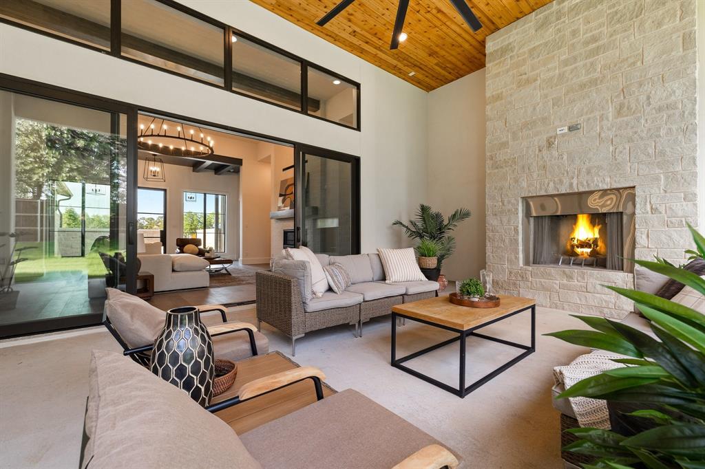 Preston Manor - Residential