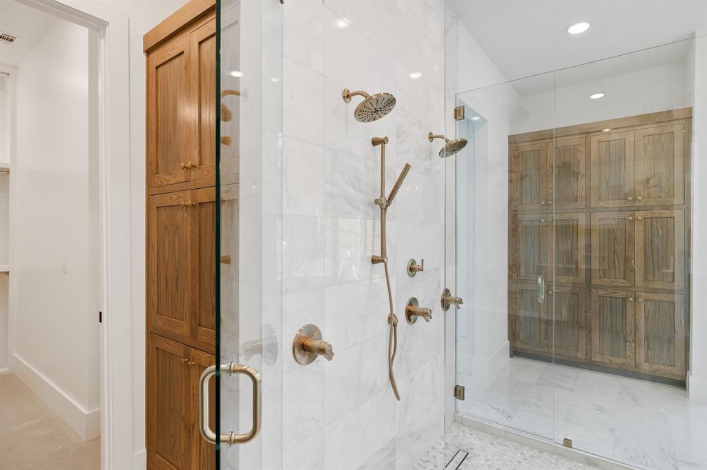 Preston Manor - Residential