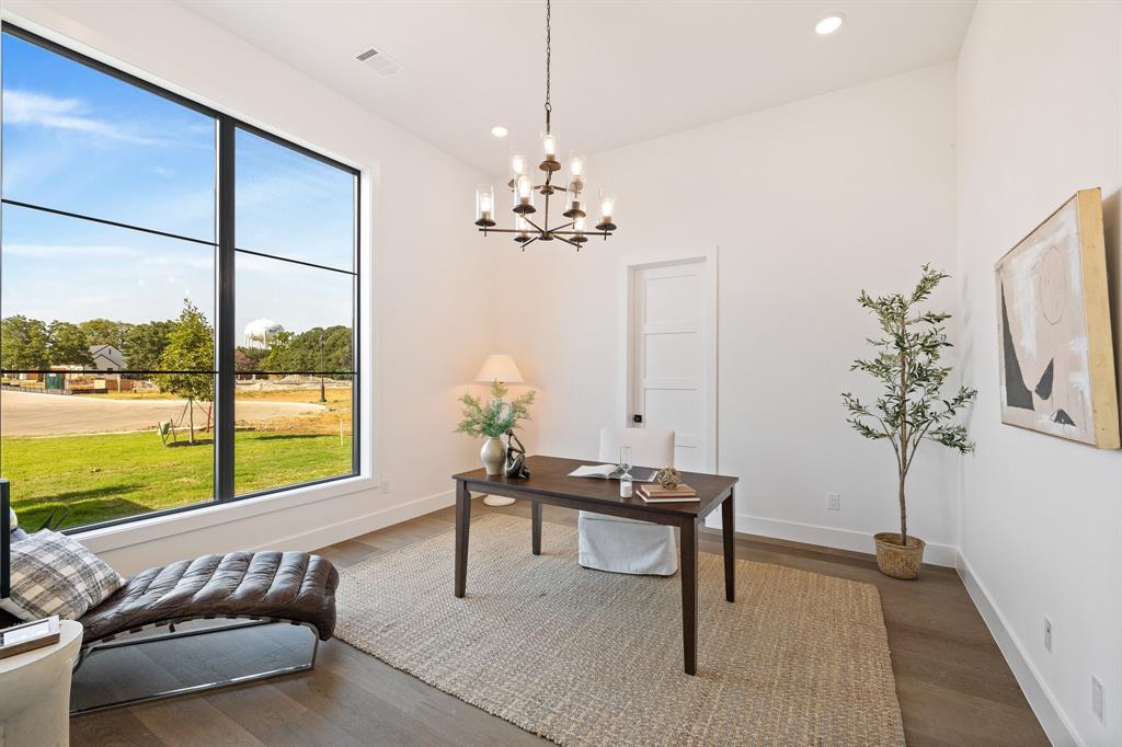 Preston Manor - Residential