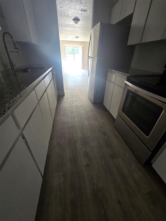 Meadow Oak Sec 1 - Residential Lease