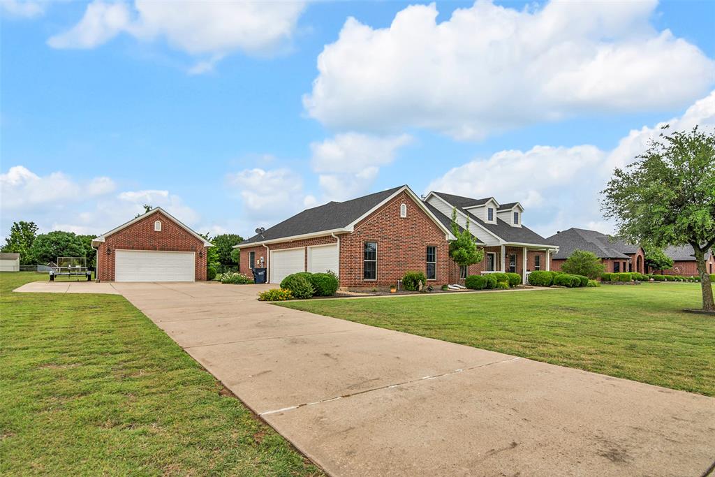 1699 Sportsman Lane