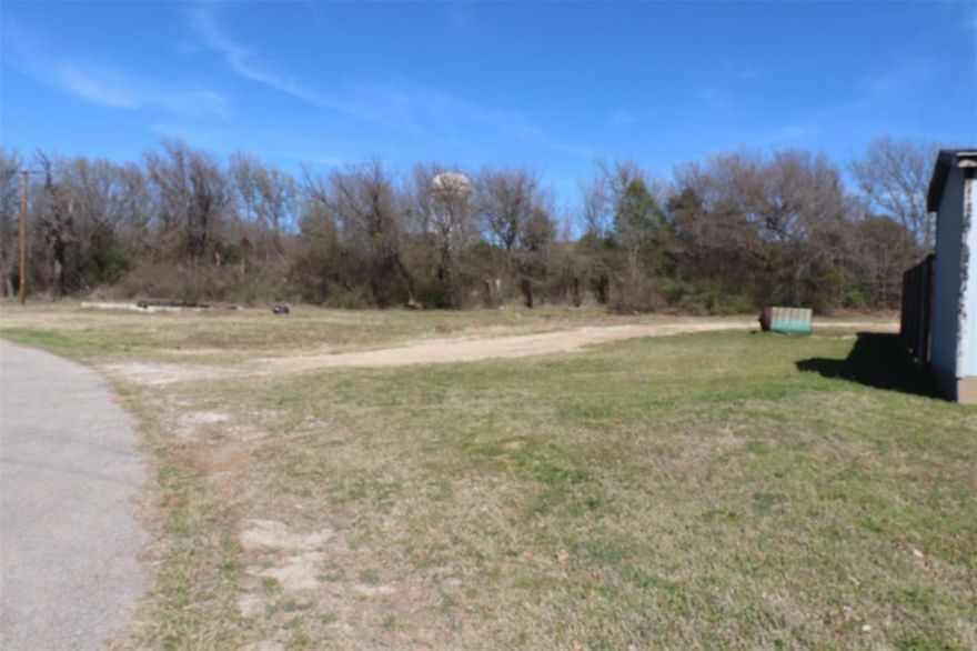 This lot has been approved with utilities and is ready for your dream home! Come bring your vision and get ready to built your dream home! This subdivision is new and is still developing. It's nearby downtown. Surrounded by homes bring your vision to built your own custom home! It is already residential zone! The property is currently zoned as Single Family 7.5.