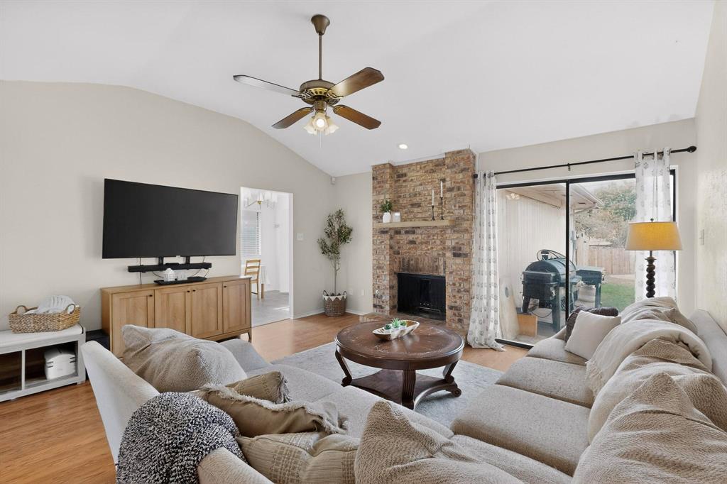 Lewisville Valley 4 Sec B Ph 1 - Residential Lease