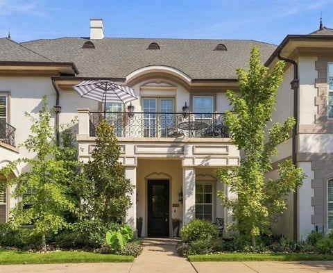 Photo of 1721 Fountain Pass Drive, Colleyville, TX 76034 (MLS # 21389410)