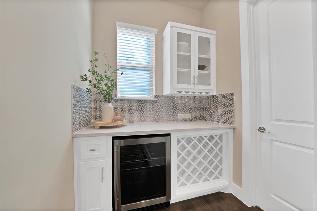 Flora Street Townhomes - Residential