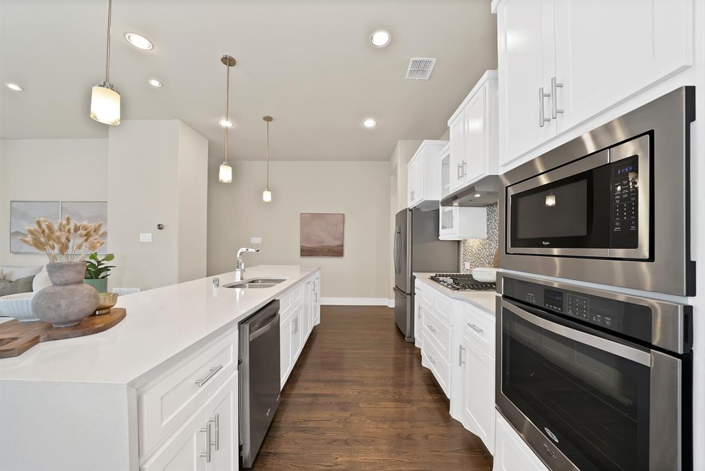 Flora Street Townhomes - Residential