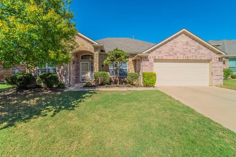 Photo of 2217 Lorrie Lane, Weatherford, TX 76087 (MLS # 21091614)