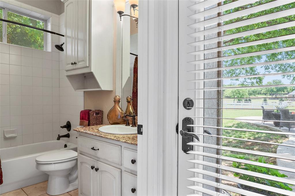 Hickory Hill Est - Residential