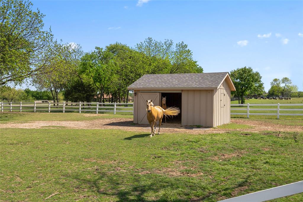 Hickory Hill Est - Residential