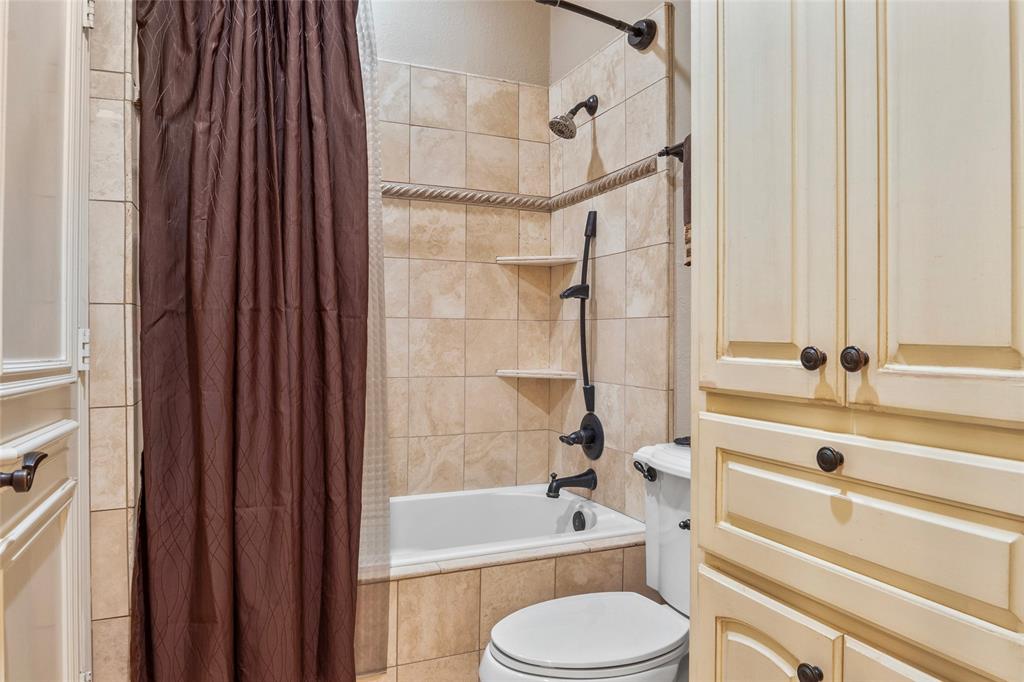 Hickory Hill Est - Residential