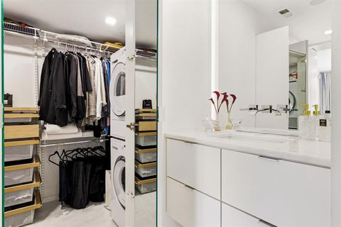 Tiny photo for 3701 Turtle Creek Boulevard #3D, Dallas, TX 75219 (MLS # 21196397)