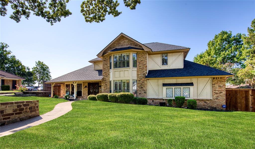 320 Blue Quail Court
