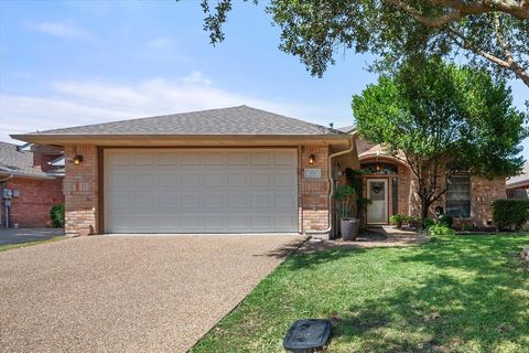 723 Nandina Way Waxahachie TX 75165
