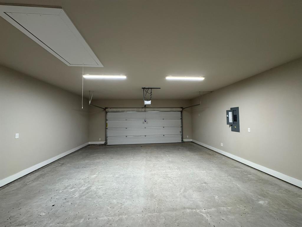 Ladera Tavolo Park - Residential