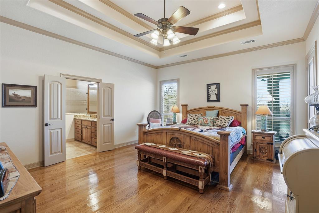 842 County Road 4371