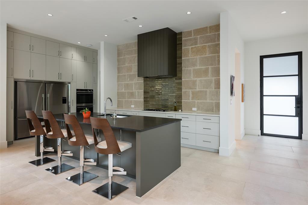 University Blvd Terrace - Residential