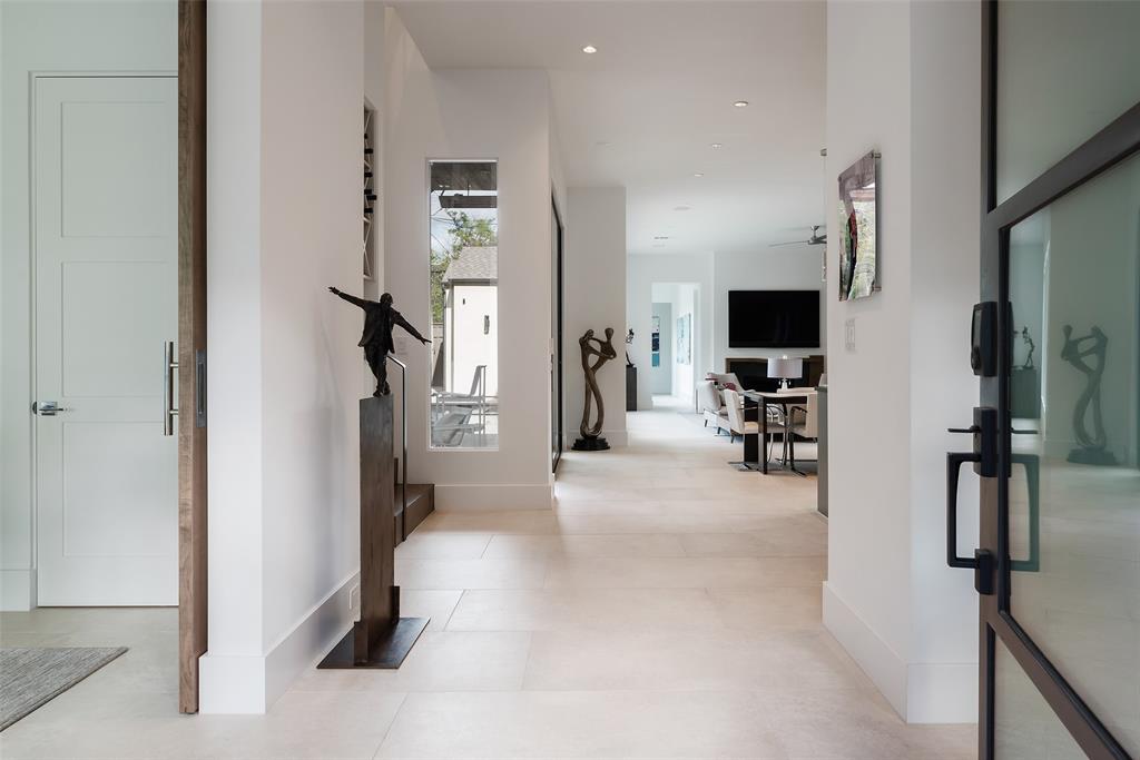 University Blvd Terrace - Residential