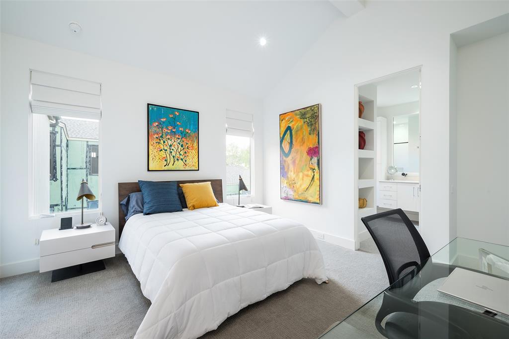 University Blvd Terrace - Residential