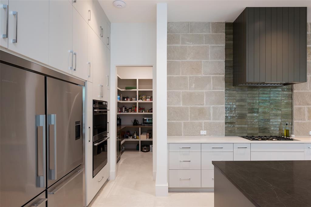 University Blvd Terrace - Residential