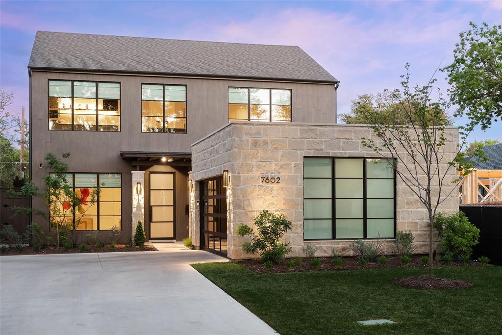 University Blvd Terrace - Residential