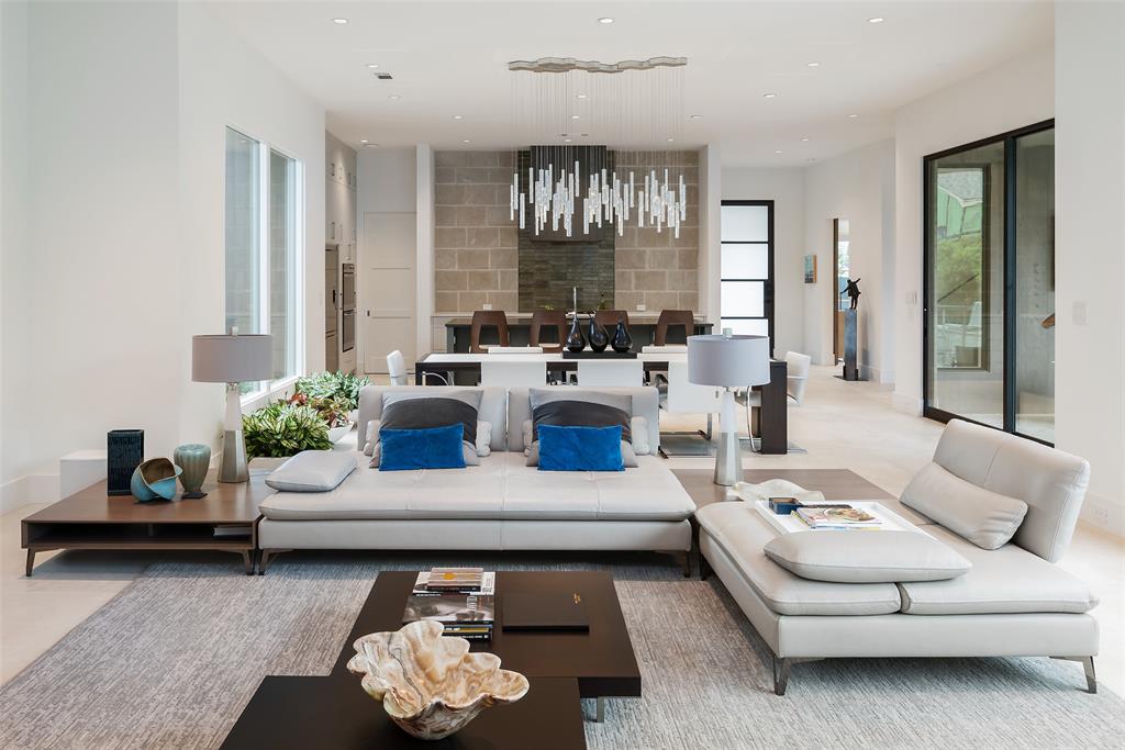 University Blvd Terrace - Residential