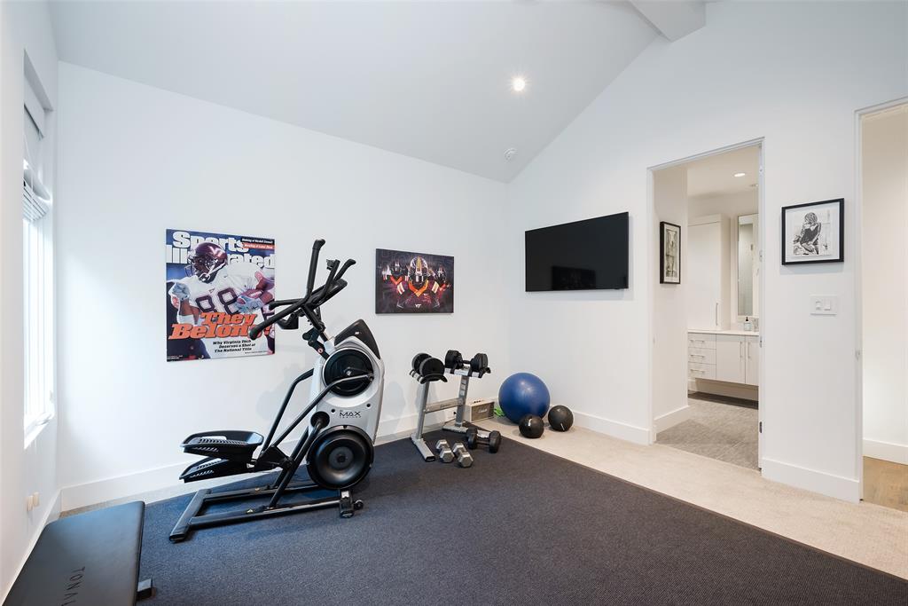 University Blvd Terrace - Residential