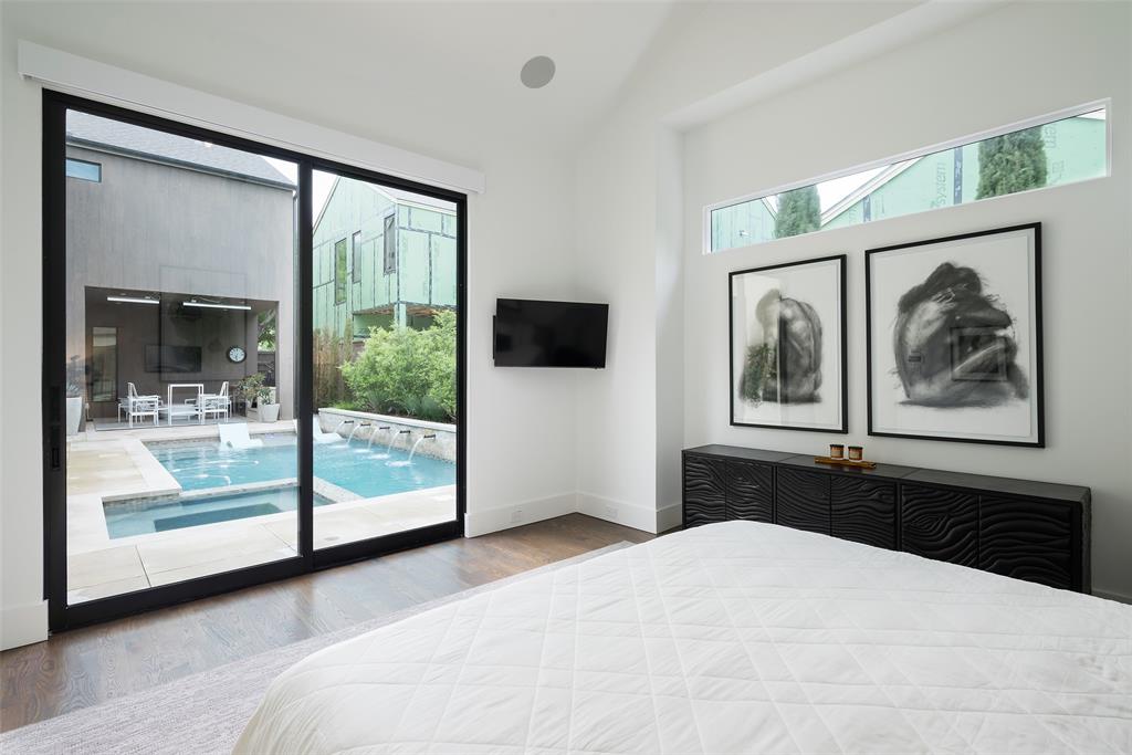 University Blvd Terrace - Residential