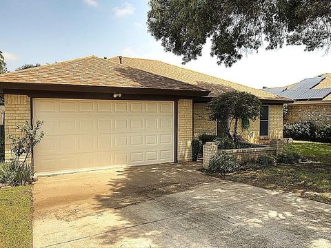 1031 Boston Boulevard Bedford TX 76022