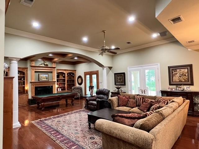 A Larrison - Residential