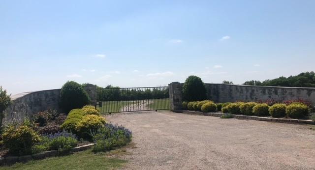 A Larrison - Residential