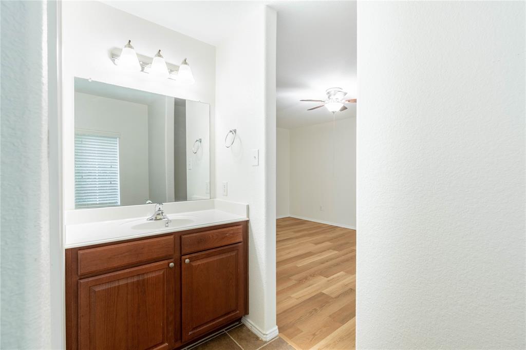 Villages Of Carmel Ph I - Residential Lease