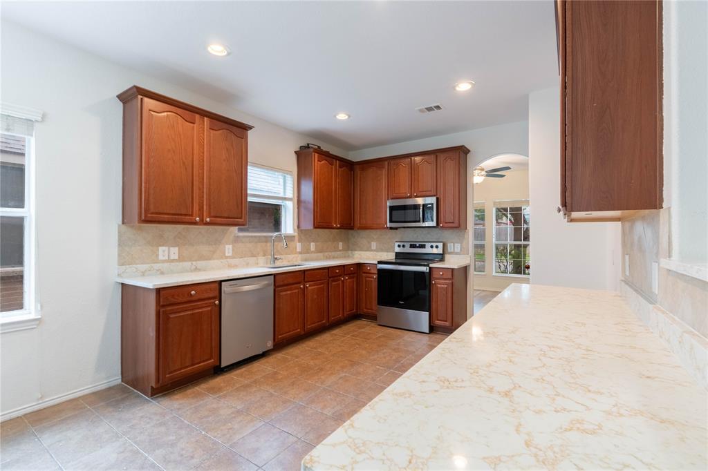 Villages Of Carmel Ph I - Residential Lease