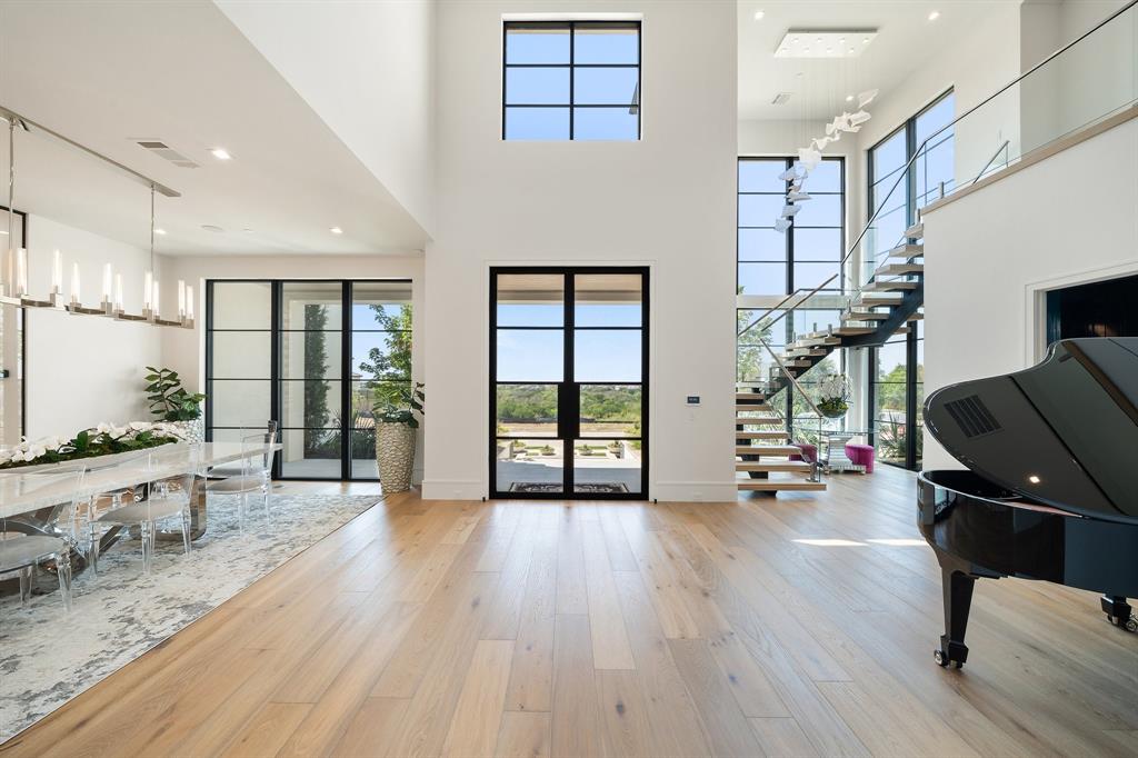 3875 Balfour Court