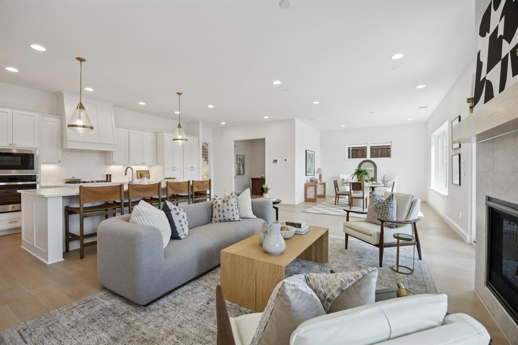 White Rock Trail Add - Residential