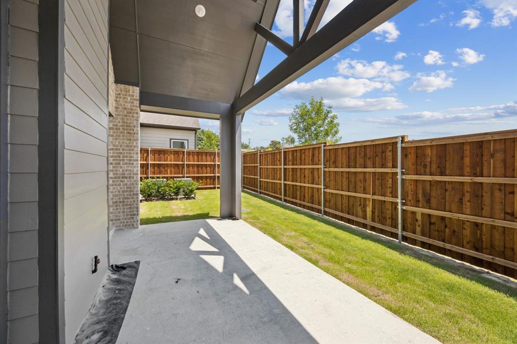 9348 Charlie Lane