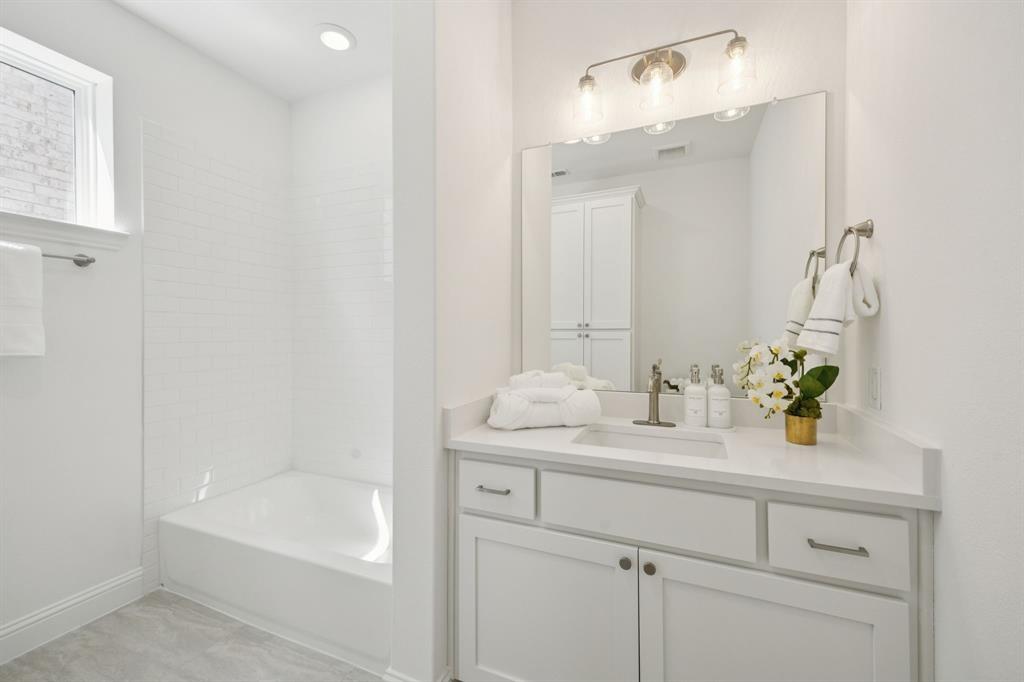 White Rock Trail Add - Residential