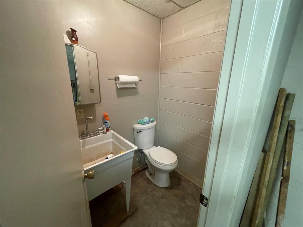 Ot Abilene - Commercial Lease