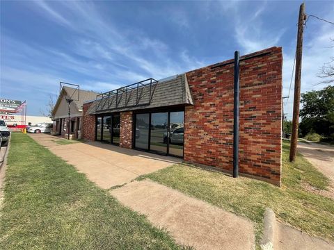 1926 N 1st Street Abilene TX 79603