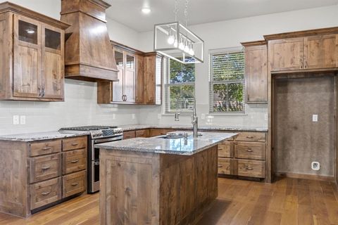 Tiny photo for 516 Lydia Lane, Granbury, TX 76049 (MLS # 21080358)