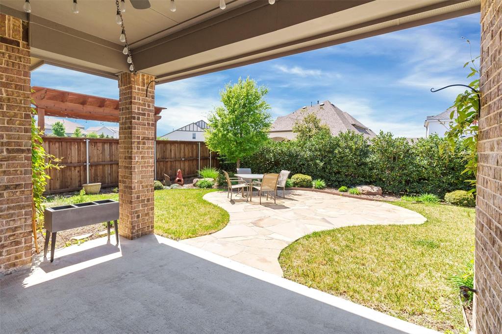 Fort Worth, Texas 76008, United States, 3 Bedrooms Bedrooms, ,3 BathroomsBathrooms,Residential,Active,215411