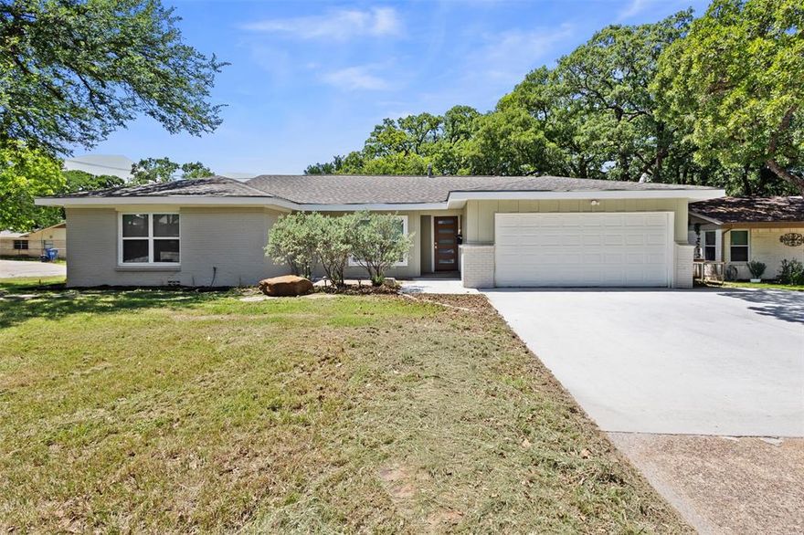 This beautifully updated 3-bedroom, 2-bathroom home with a 2-car garage is nestled in the heart of Euless within the highly sought-after HEB ISD. Renovated from top to bottom, there is nothing left to do but move in and enjoy.
Step inside to find fresh interior paint and all-new flooring throughout, creating a bright, modern feel from the moment you walk through the door. The kitchen shines with brand-new soft-close cabinetry and stunning quartz countertops — a perfect space for cooking and entertaining. Both bathrooms have been completely transformed, featuring custom tile showers and elegant double vanities that bring a spa-like touch to your daily routine.
Major mechanicals have been addressed as well, including a new roof, new water heater, and energy-efficient Low-E windows — giving you true peace of mind and lower utility bills for years to come. Outside, enjoy a brand-new concrete driveway and a beautiful new cedar privacy fence, creating the perfect backyard retreat.
Located in one of the DFW Metroplex's most desirable school districts, this home is ideal for families, first-time buyers, or savvy investors looking for a turnkey property. Homes like this don't last long — schedule your showing today!