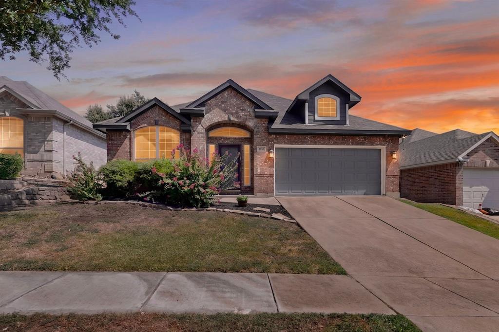 4917 Tulip Lane