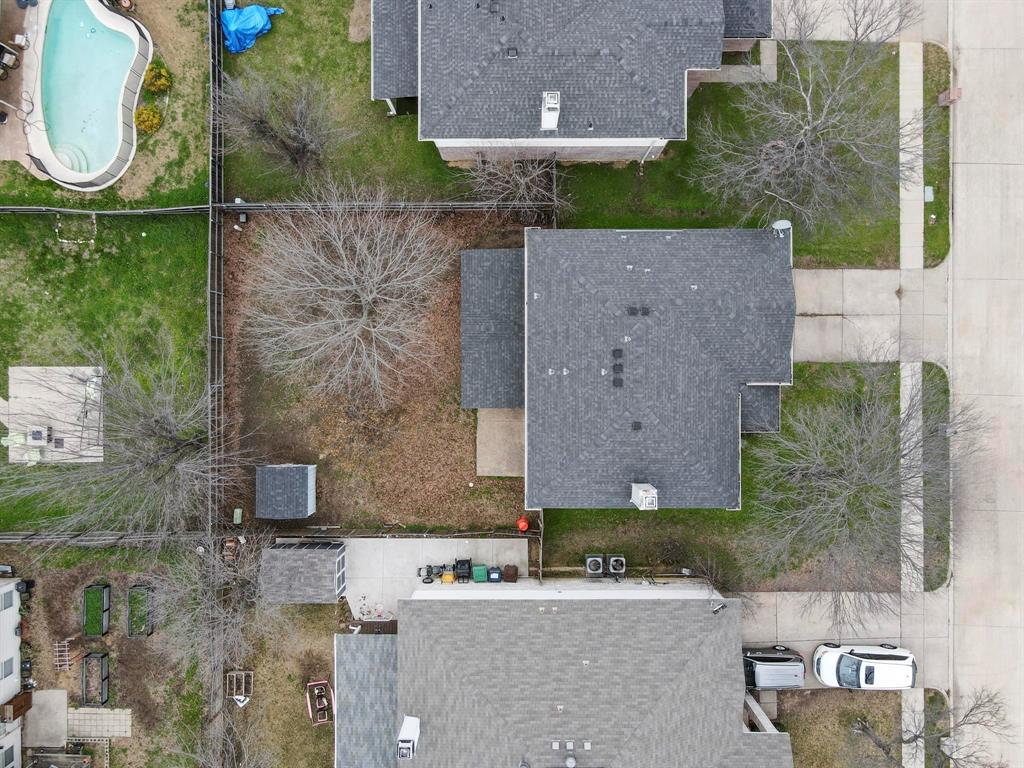 8108 Canoe Ridge Lane