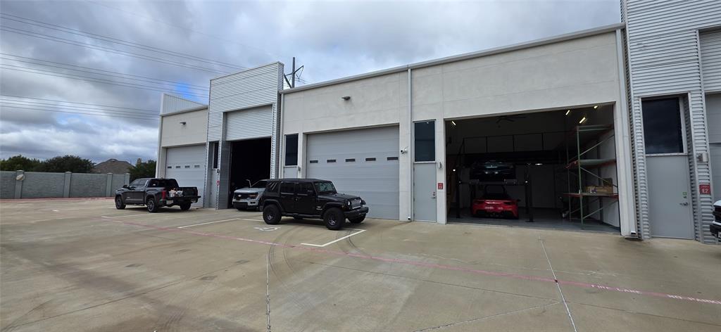 2137 Chelsea Road E3