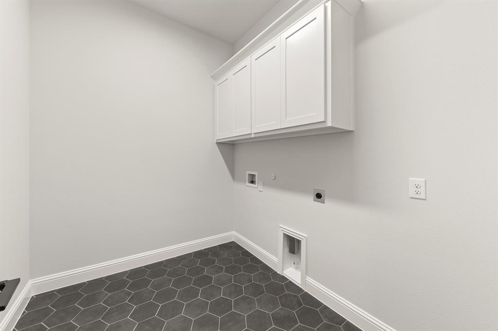 Las Brisas - Residential