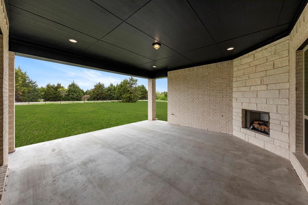 Las Brisas - Residential