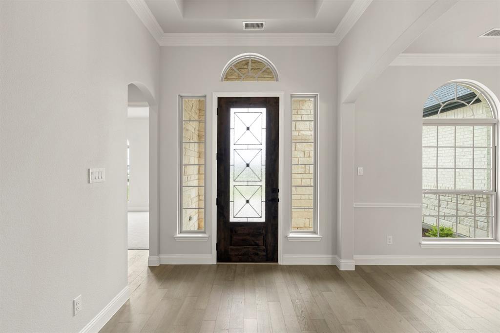 Las Brisas - Residential