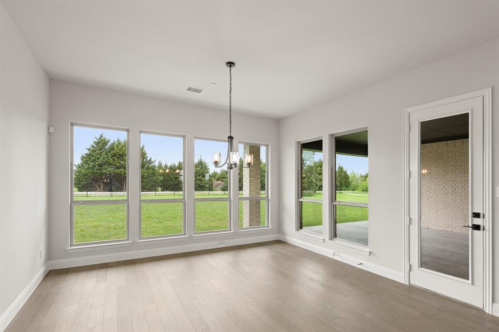 Las Brisas - Residential